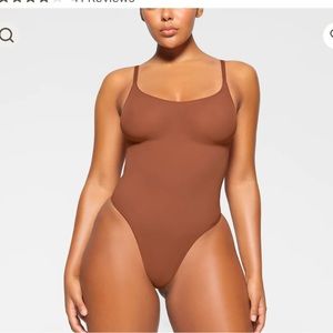 Skims fits everybody thong bodysuit bronze
